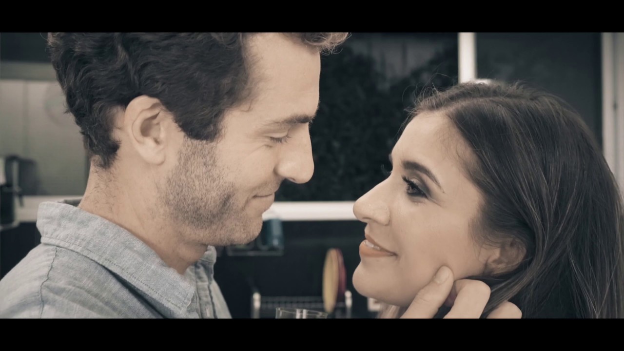 Carla Casarim - Pela última vez (Official Music Video)