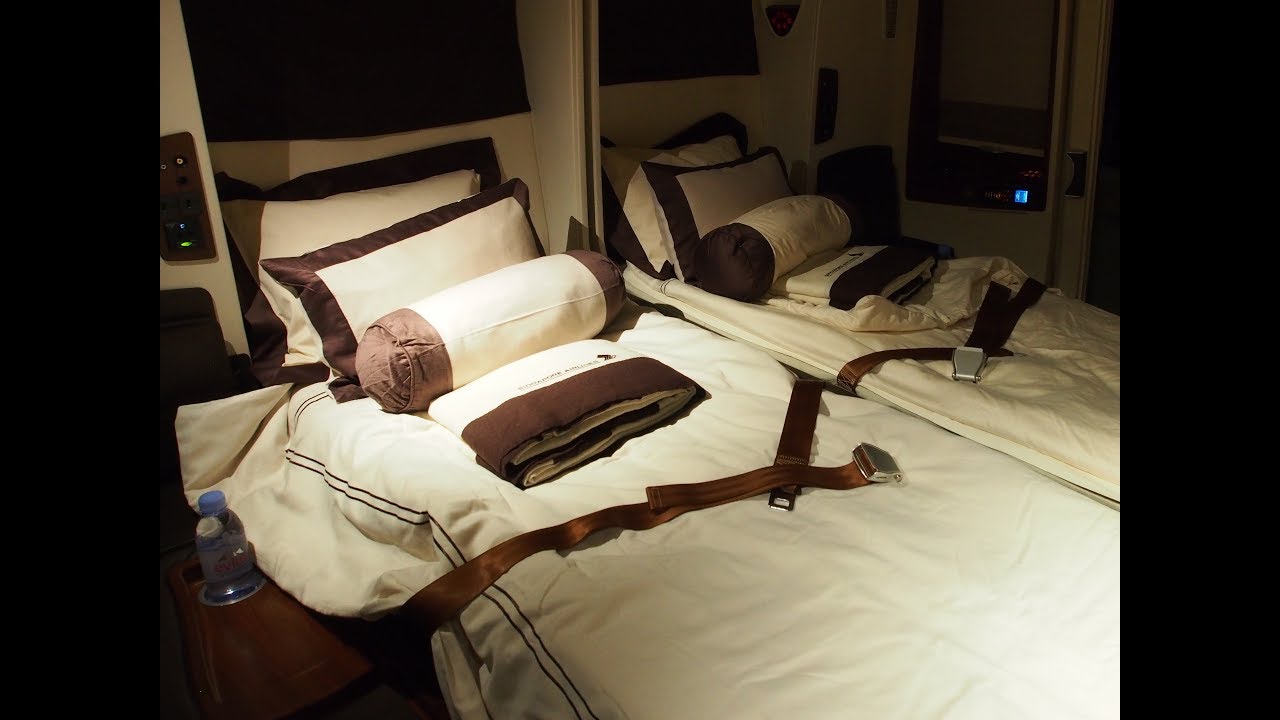 Singapore Airlines Suites (First) Class - Singapore to Sydney (SQ 221) - Airbus A380-800