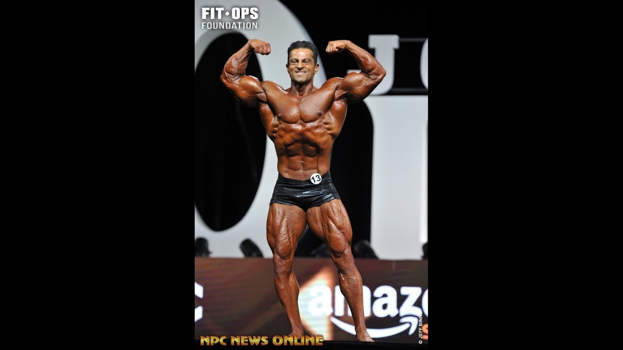 Off Season... What to do??? Stay Lean OR Get Fat...?