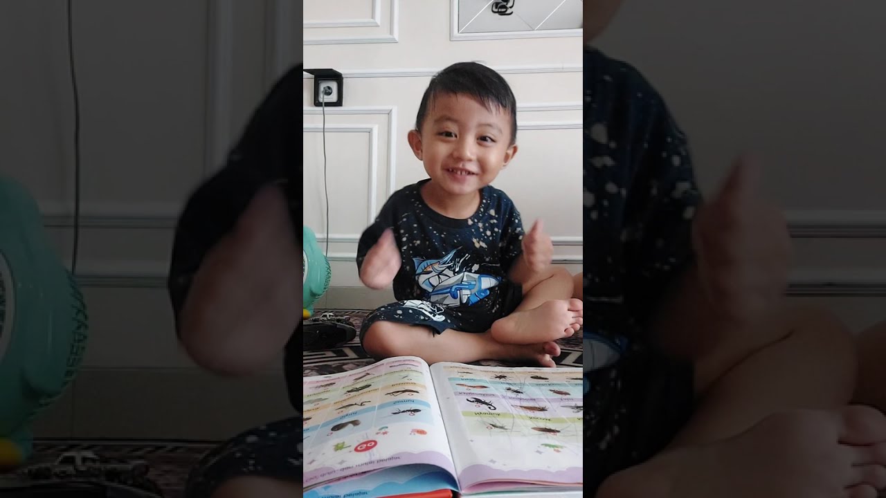 ARSHAKA HAPPY BANGET BELAJAR MENGENAL HEWAN LEWAT BUKU