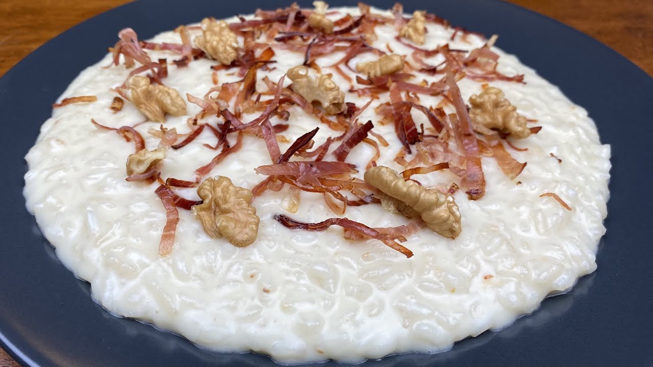 RISOTTO al TALEGGIO con SPECK e NOCI