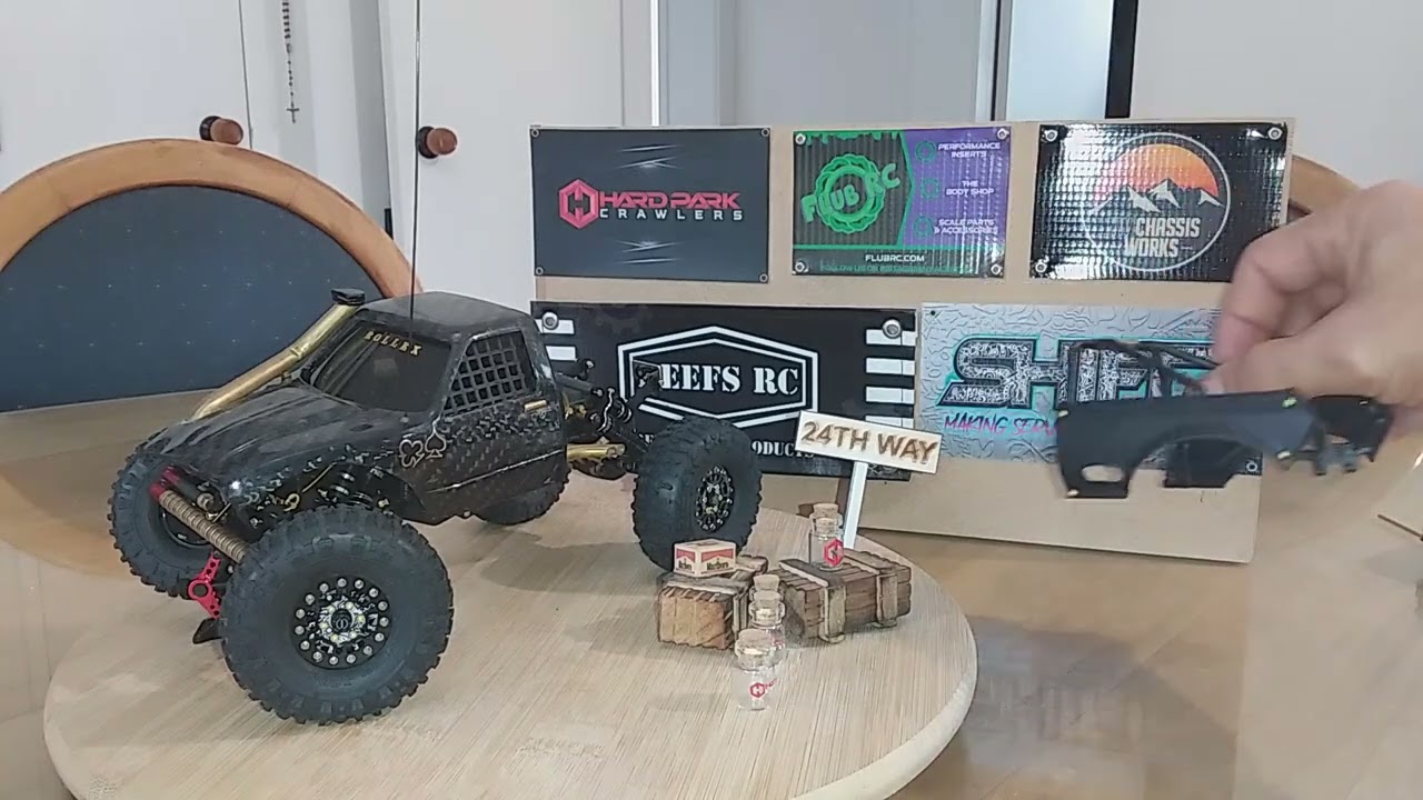 The Postman tries a build breakdown and some new goodies for ya