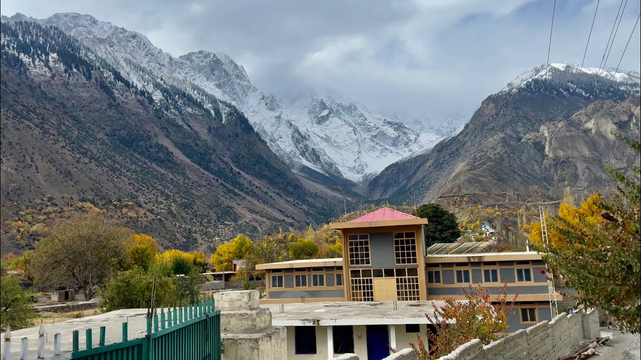 Enjoying AUTUMN And SNOWFALL Season Togather In Gappa Valley, Nagar, Pakistan