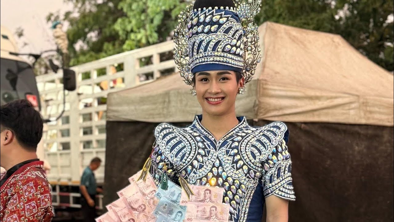 หมูหยอง💙พี่ๆ เต้ยลาที่ร้อยเอ็ด‼️