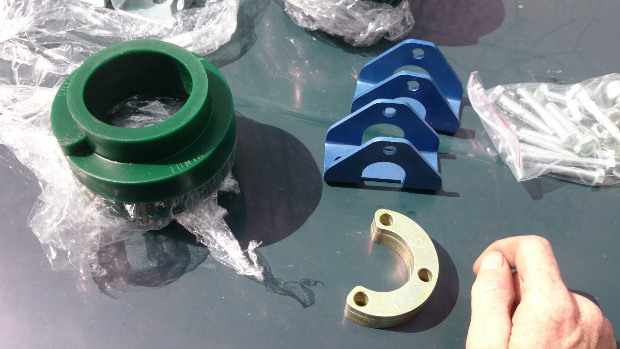 Lada Niva 2121 PART ONE            How to UP LIFT + 4cm