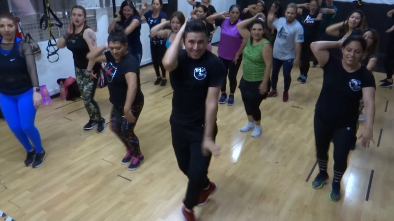 Como una novela Los Acosta Versión Cumbia Sonidera Coreografía Dance Alive by Alejo Villarreal