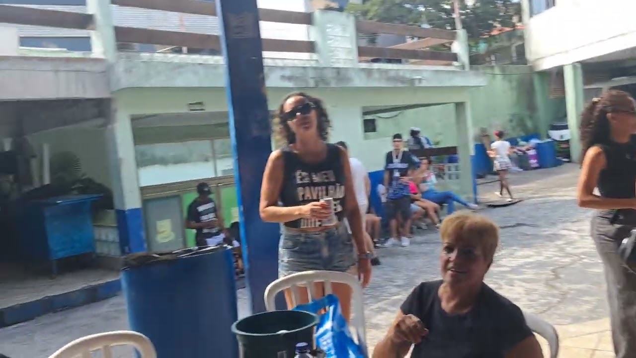 Domingo de tarde fui no aniversário da Unidos da Vila Maria de 72 anos junto com o Miltinho part1