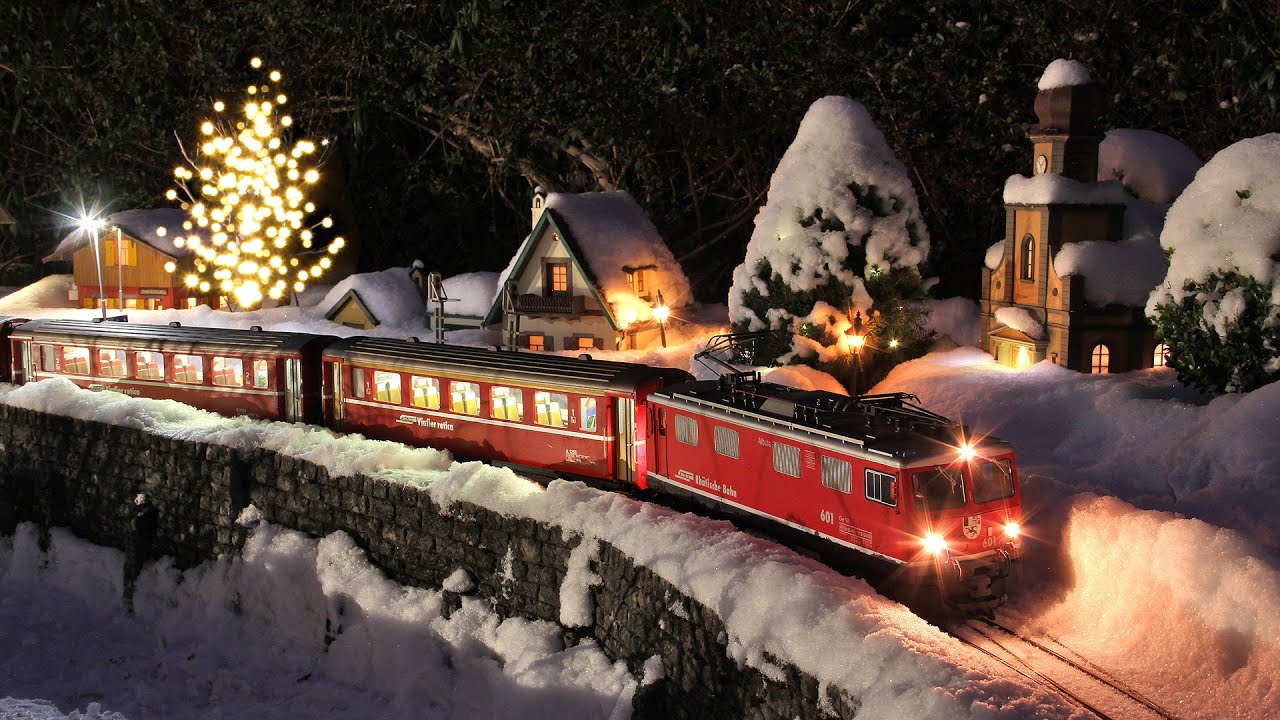 PGB Gartenbahn bei Nacht und Schnee