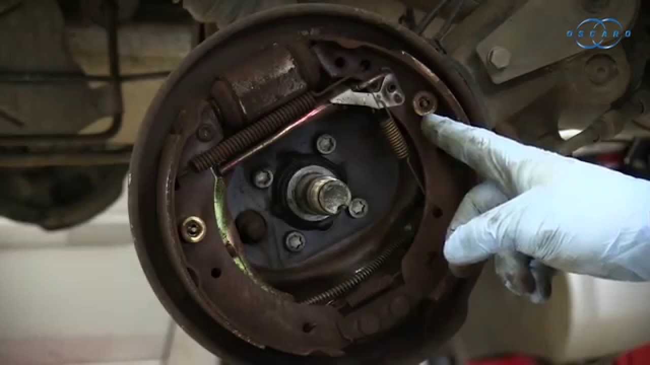 Peugeot 206 hdi - Changer les tambours et garnitures arrière plus purge de frein