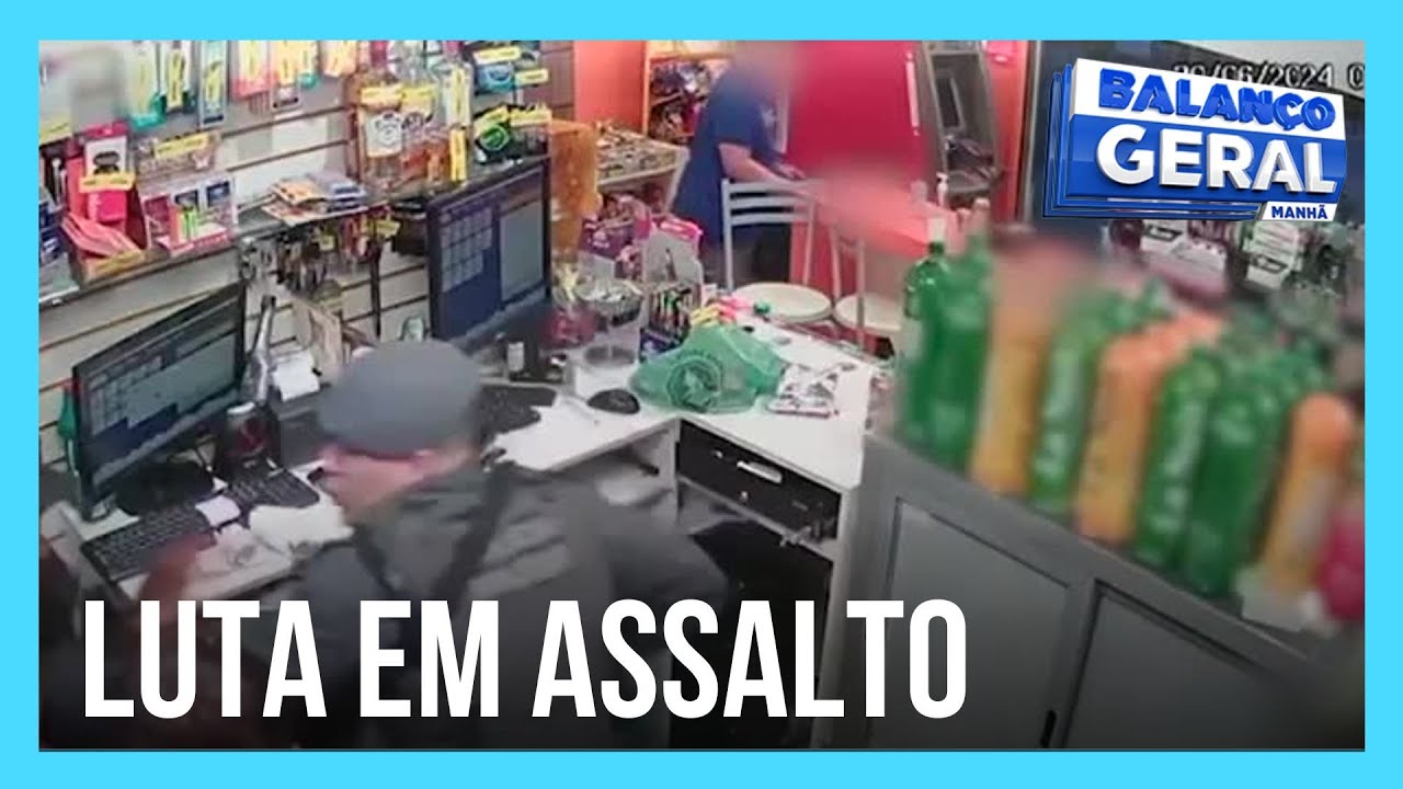 Criminosos lutam com policiais em loja de conveniência em SP