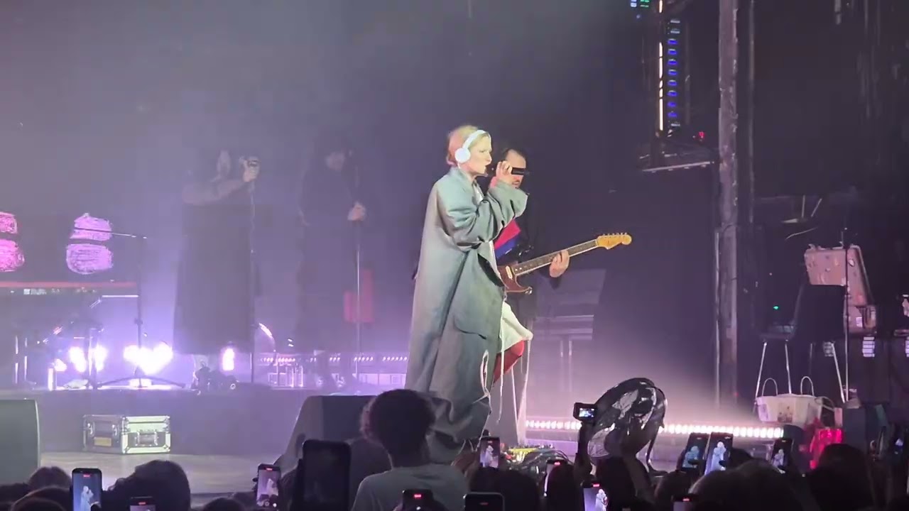 Монеточка - Это было в России (Live at Barcelona 2025)