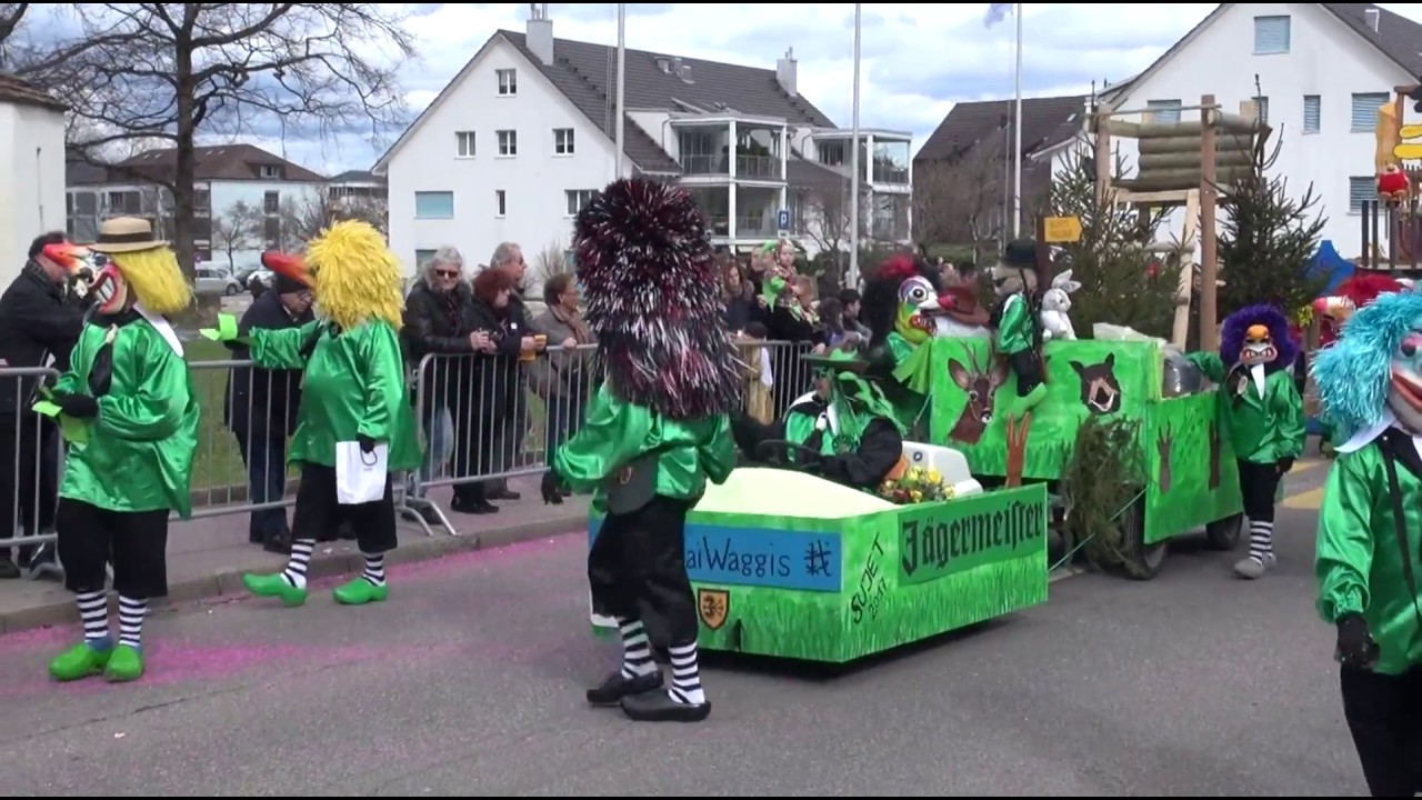 Prattler Fasnacht 2017: Umzug im Dorfkern