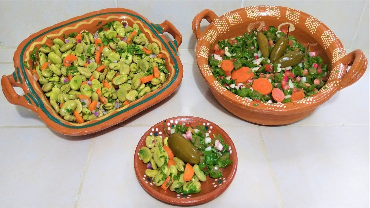 ENSALADAS DE NOPAL Y HABAS, DELICIOSAS!!!