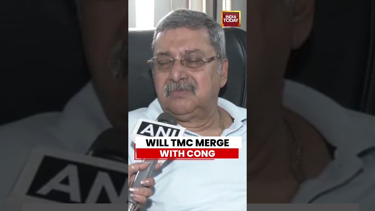 TMC MP Kalyan Banerjee Clears Air: 'TMC Is Not Merging with Congress' |  Mamata Banerjee | TMC News