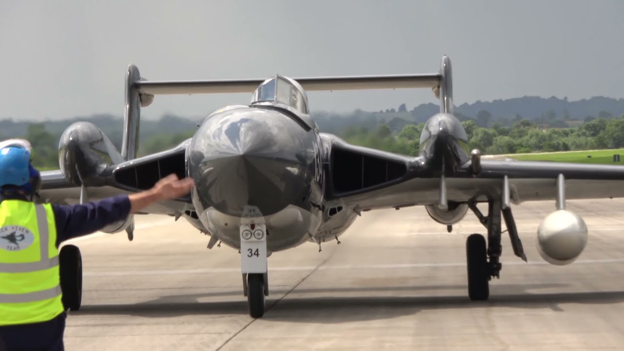 Yeovilton International Air Day 2016 - Full show (almost)