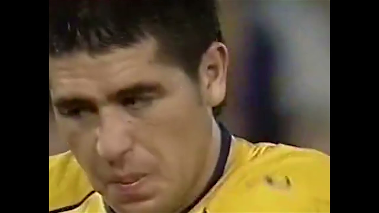 Juan Roman Riquelme vs AZ Alkmaar 04/05