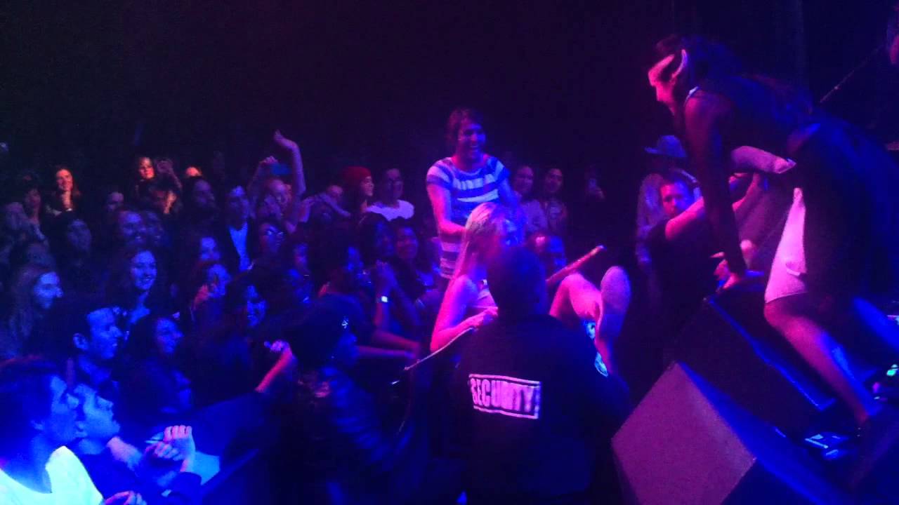 Watch Kate Nash's Girl Gang as the crowd-surf on the last night of her 2013 North American Tour