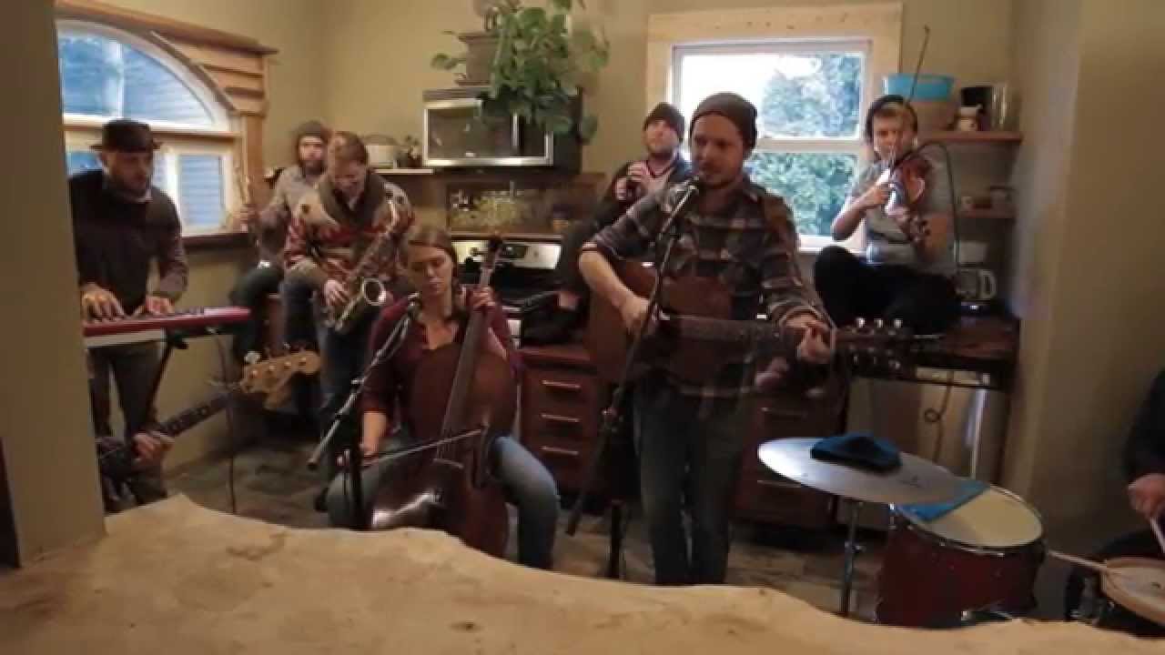 Ezra Bell 'Oncoming Cars' NPR tiny desk contest
