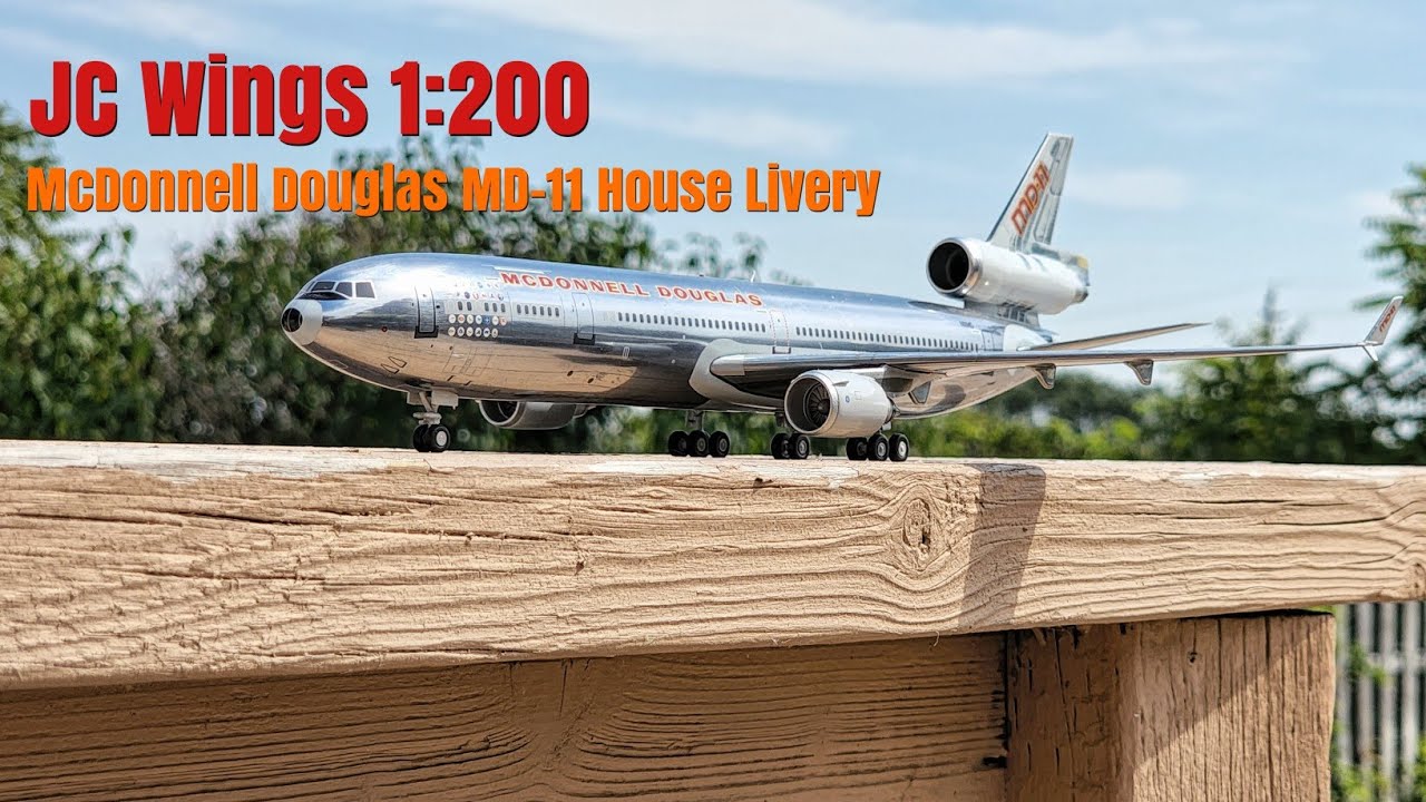 JC Wings 1:200 McDonnell Douglas MD-11 House Livery Polished Re-Release