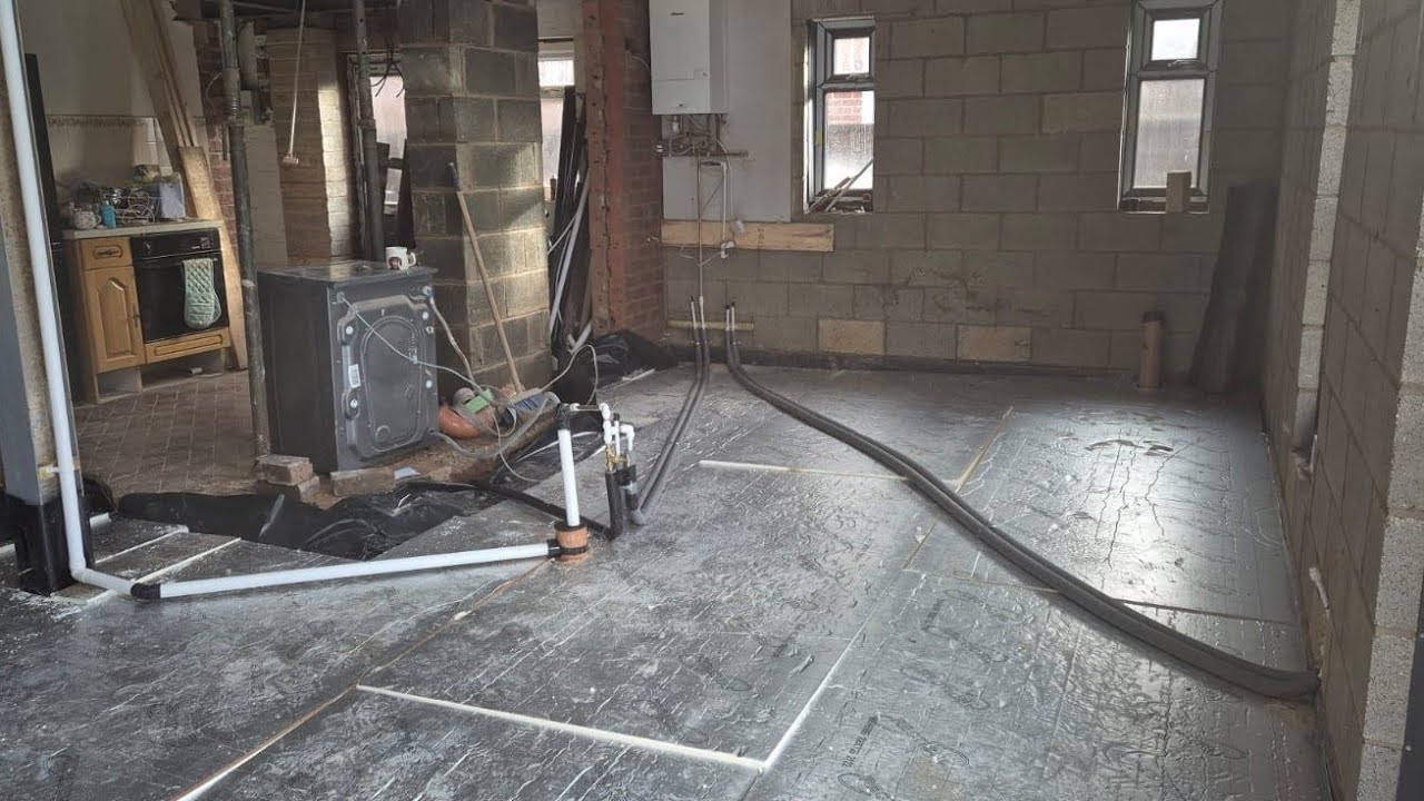 sand and insulation floor prep on single extension
