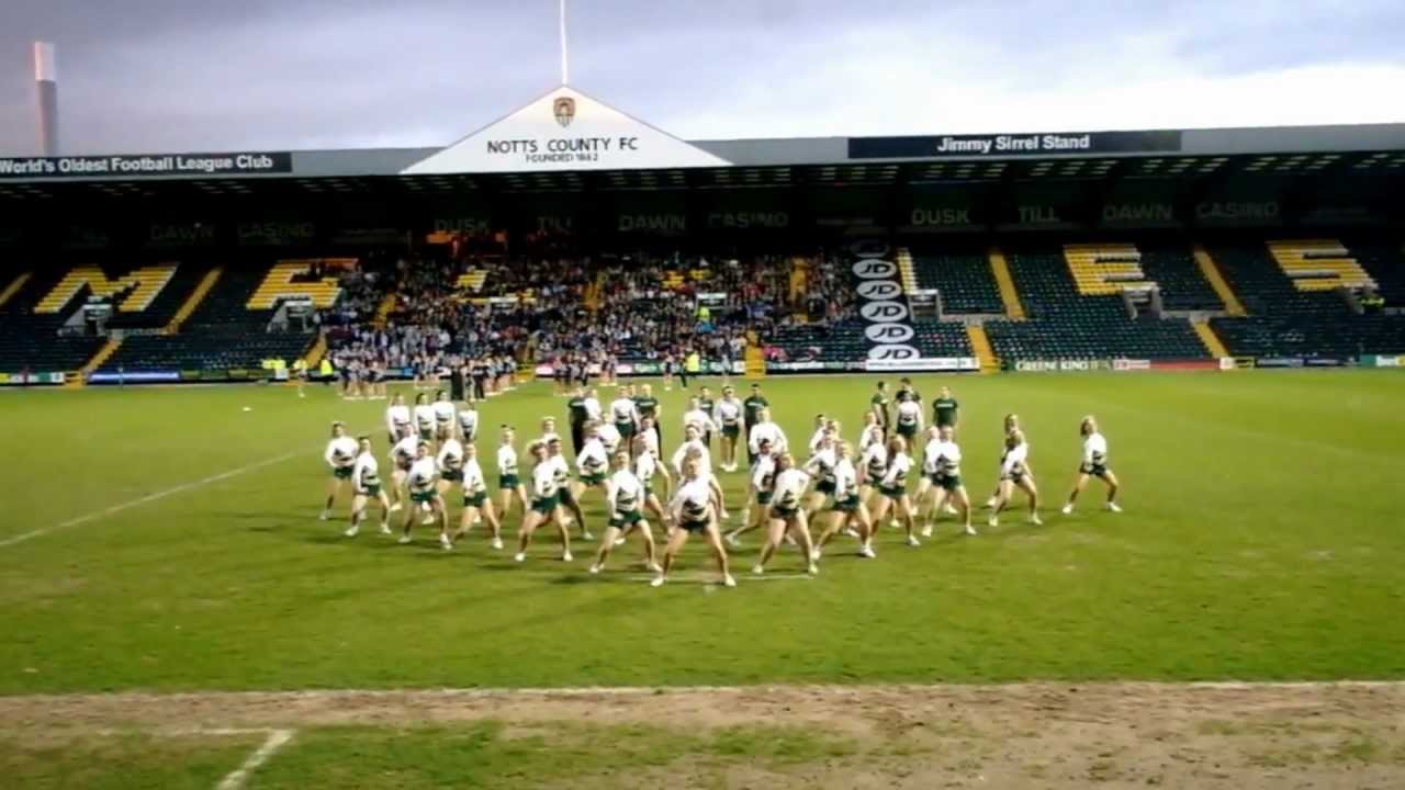 Nottingham Knights Cheerleaders Rugby Varsity 2012