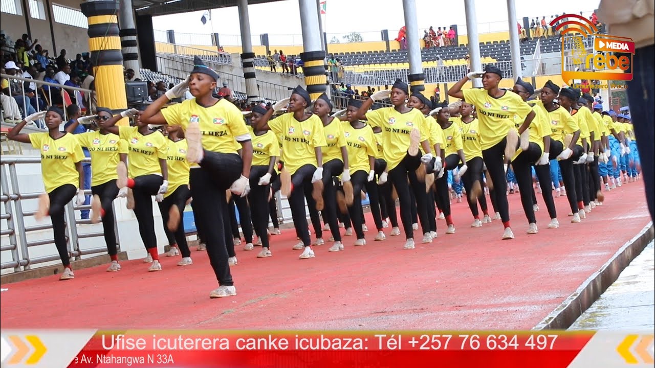 Defile yagakura y'urwaruka rwa Fondation Pax Bdi i Makamba kuri Stade NPPCS  