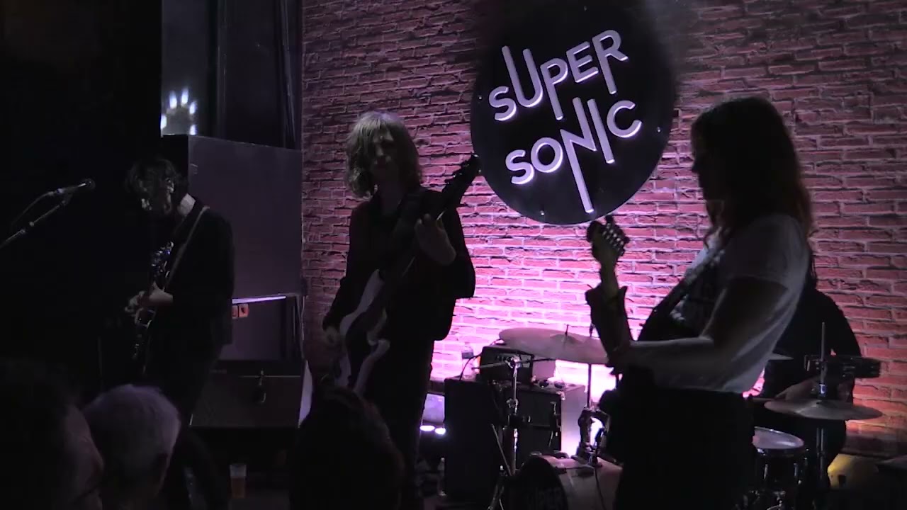 Dead Vibrations  23/08/18  Paris, Supersonic