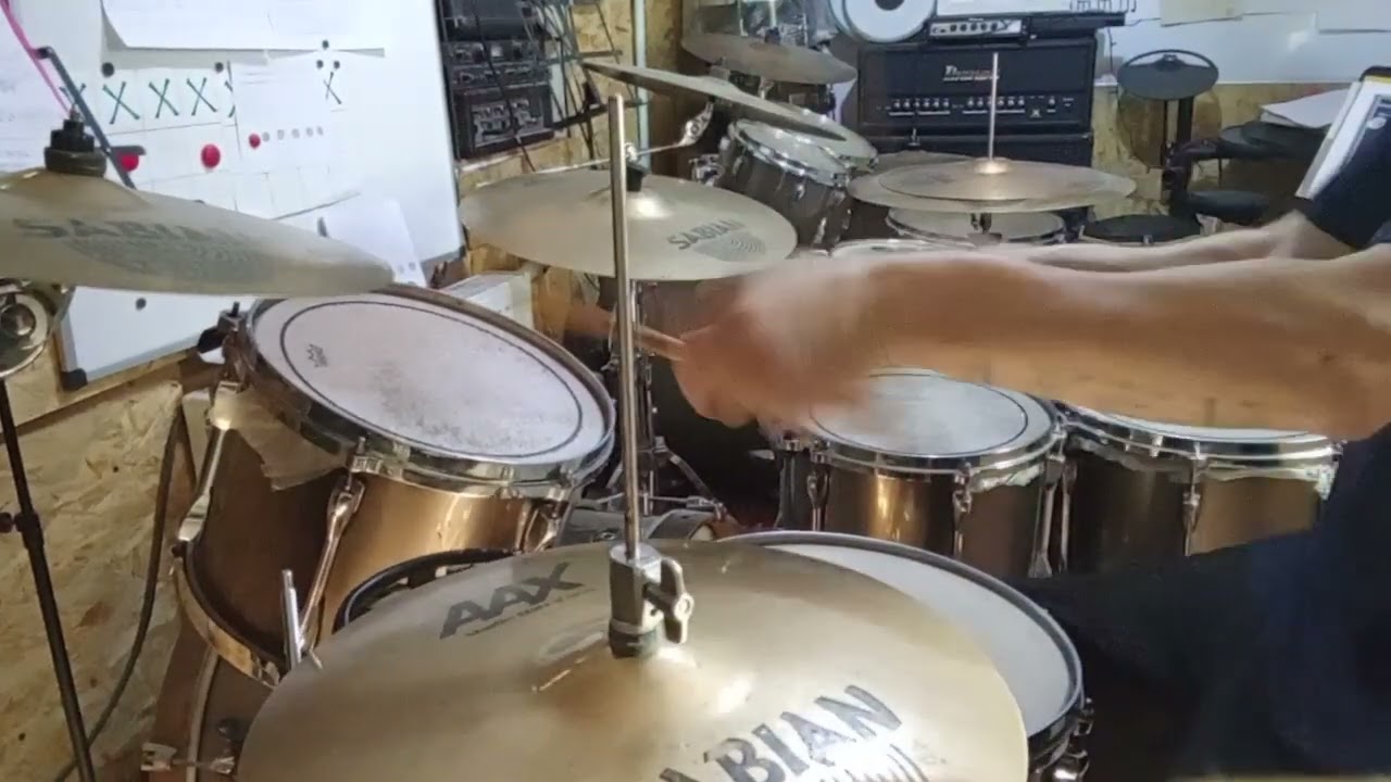 Lesson 2 . Six stroke roll ( практика)