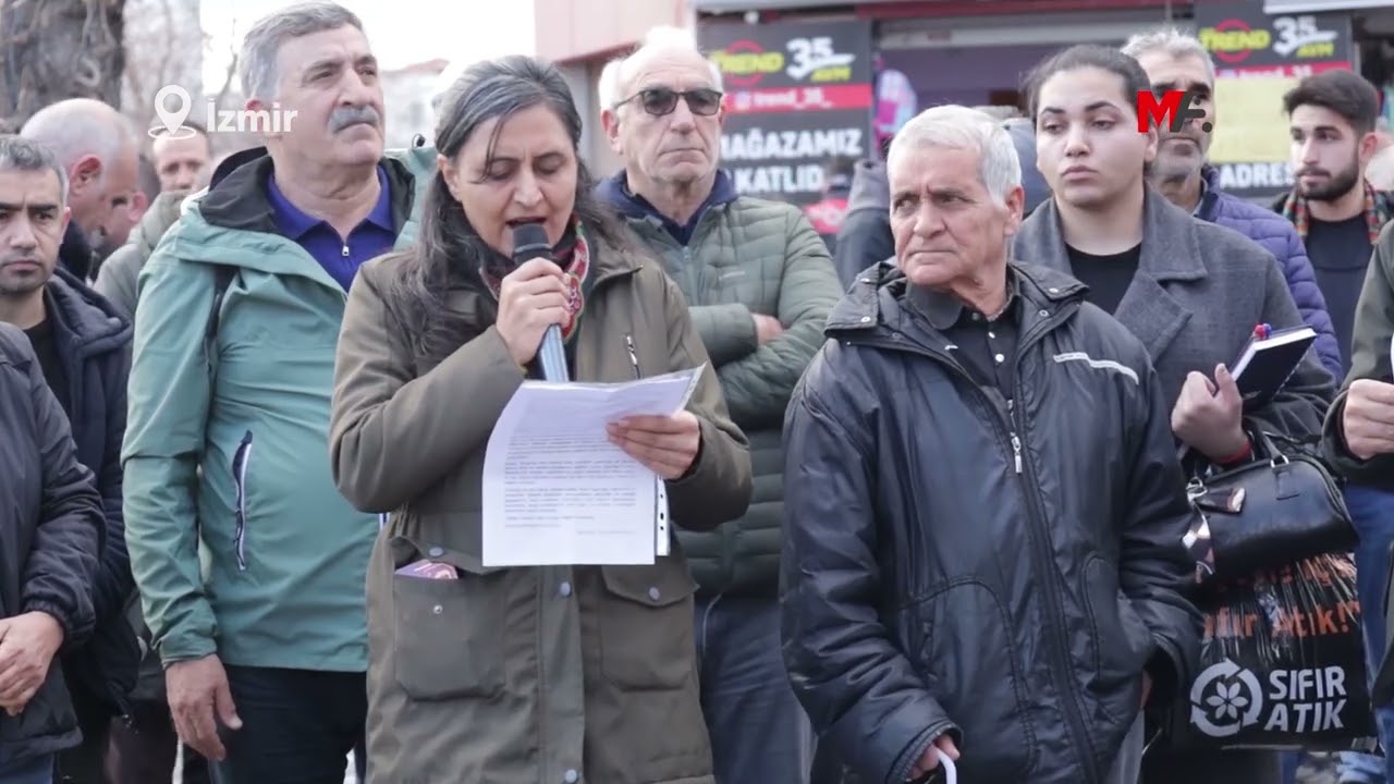 PROTESTOLAR SÜRÜYOR: KAPILAR AÇILSIN, KOBANÊ'YE YARDIMLAR ULAŞSIN