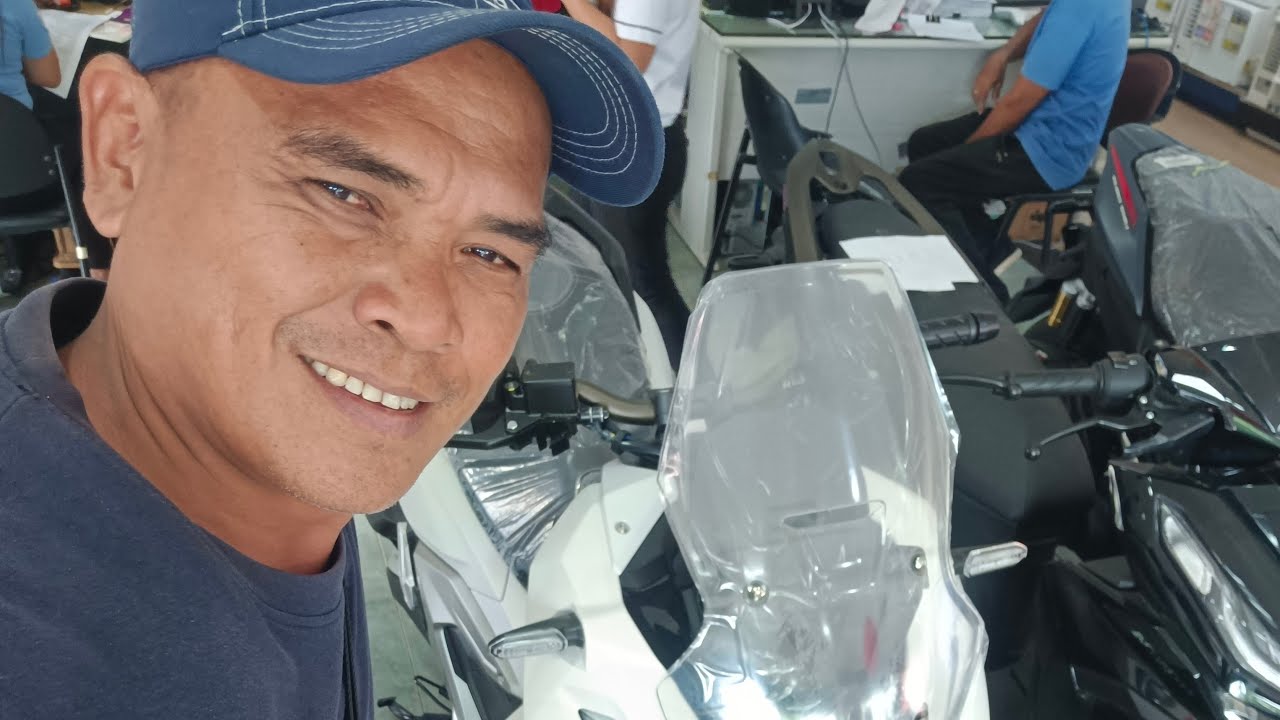 may mga DUMATING na