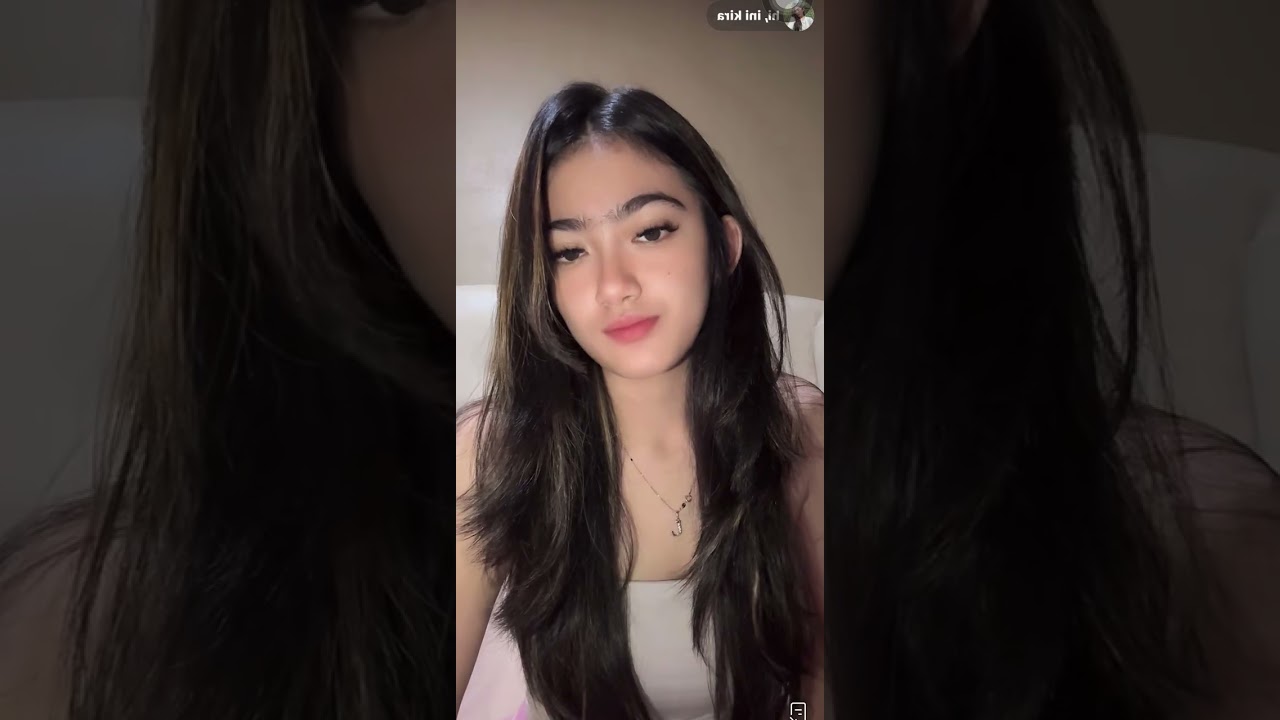 syakira live barusan