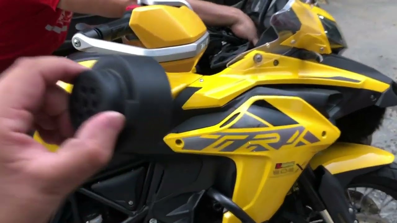 Benelli TRK 502x Cambiando a luces LED
