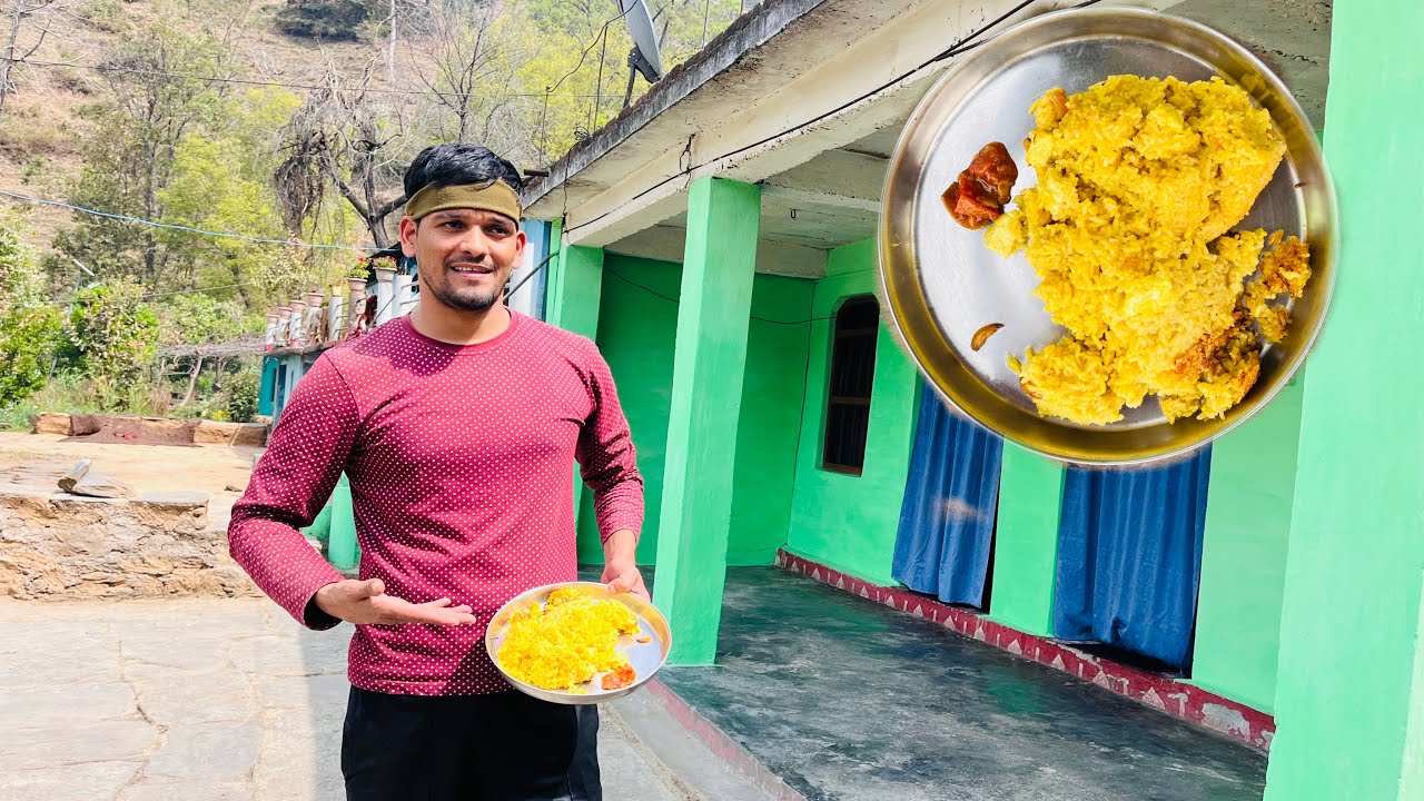 पहाड़ी ख़ान-पान स्पेशल पनीर की खिचड़ी// Pahadi Lifestyle Vlog // #Mayankpahadi 