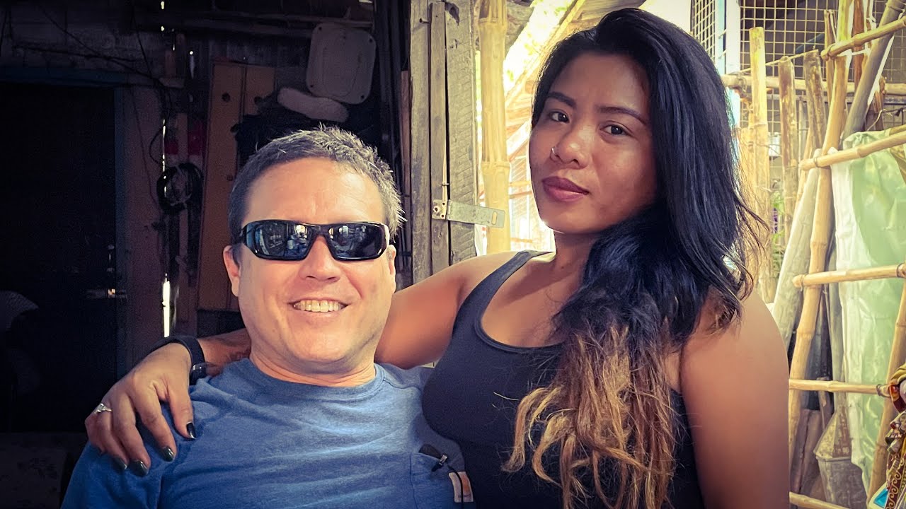 Barrio Barretto Beach on a Saturday - Filipina Wife #1 Makes Me Barbecue a Dinosaur-Sized Dog Bone!