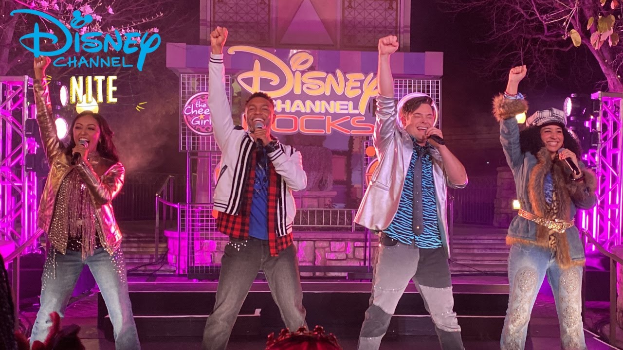 Disney Channel Rocks – Disneyland After Dark: Disney Channel Nite