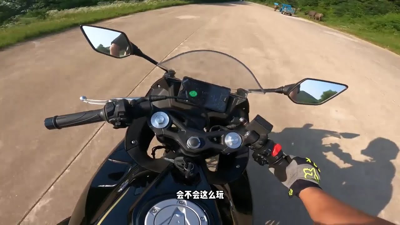 KOVE 250rr Thornbird — небольшой гоночный мотоцикл с интересными функциями. Часть 02