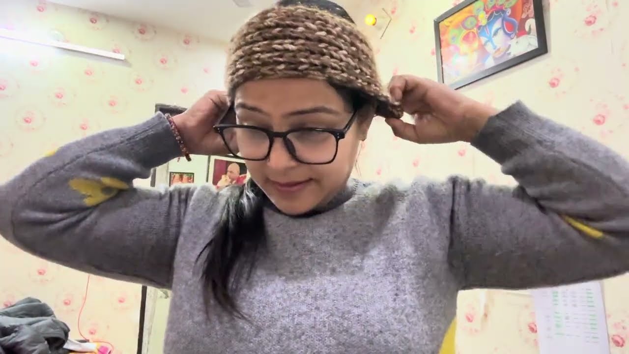 Woollen hair band पहनकर बनी BAND WAALI DIDI 👩 #viral #bandwaalididi @renuNsharma 