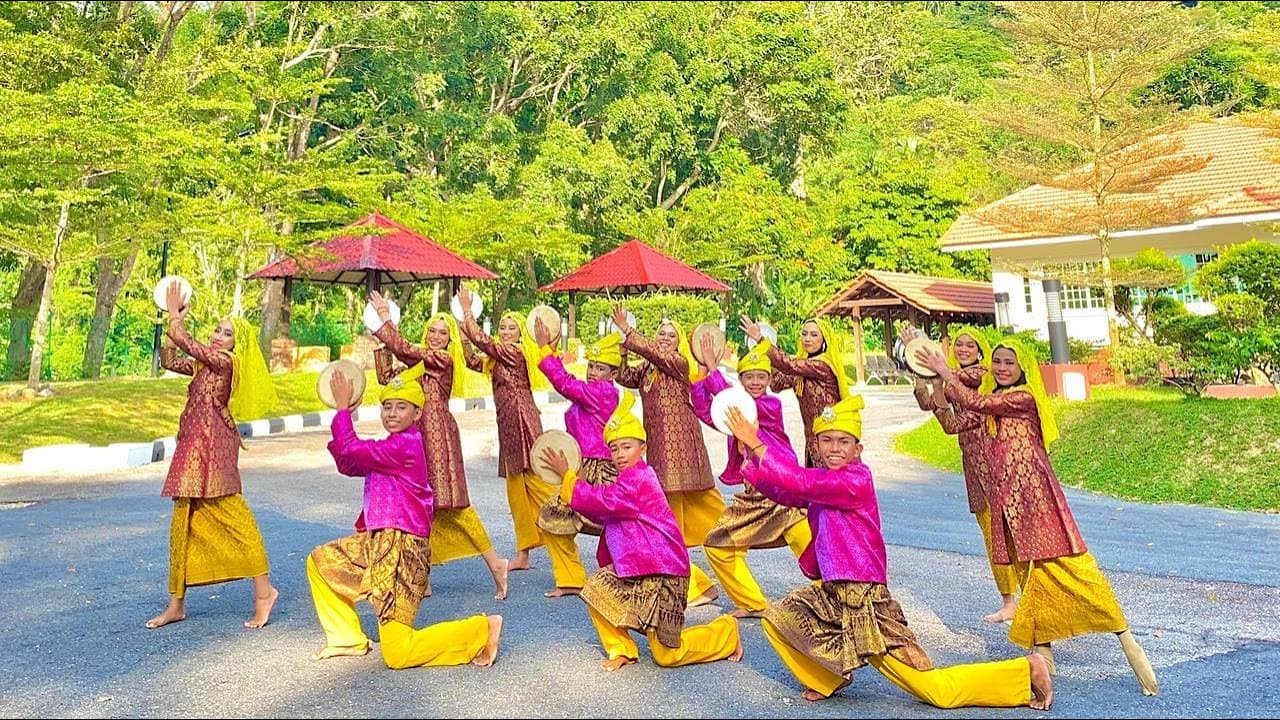 Dia Datang - Seni Tari Permata | Seri Irwarna Tari
