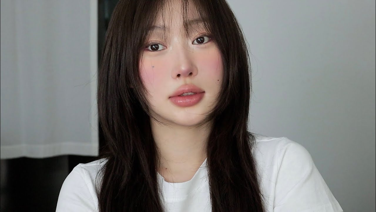 살구 + 보라 = 오묘한 분위기 깡패 메이크업 💜 그리고 쉴틈 없는 수다••• 🗣️