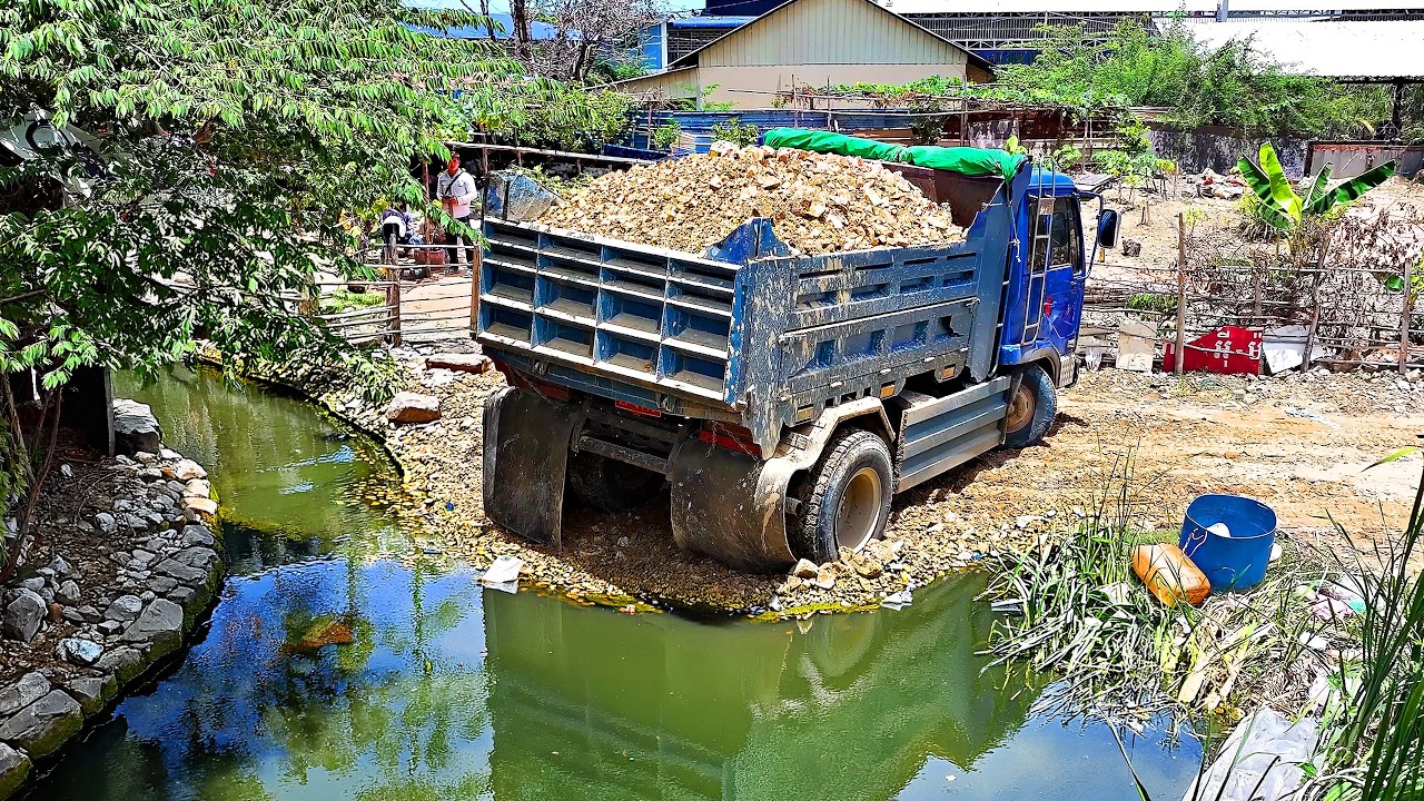 Excellent Land Filling Full Project !! Bulldozer Komatsu D20P Push Soil & Dump Truck 5Ton Unloading