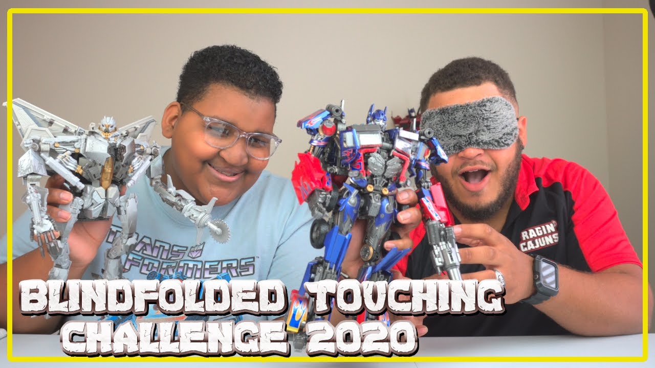 BLINDFOLDED TOUCHING CHALLENGE 2020! [TRANSFORMERS EDITION] (FT. LEO)