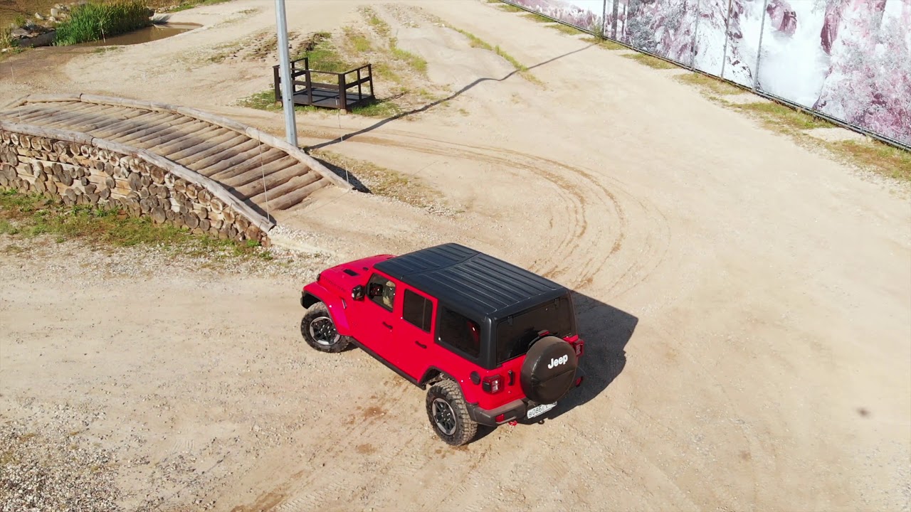 Территория Jeep, Москва. Съемка с дрона новых моделей Jeep.