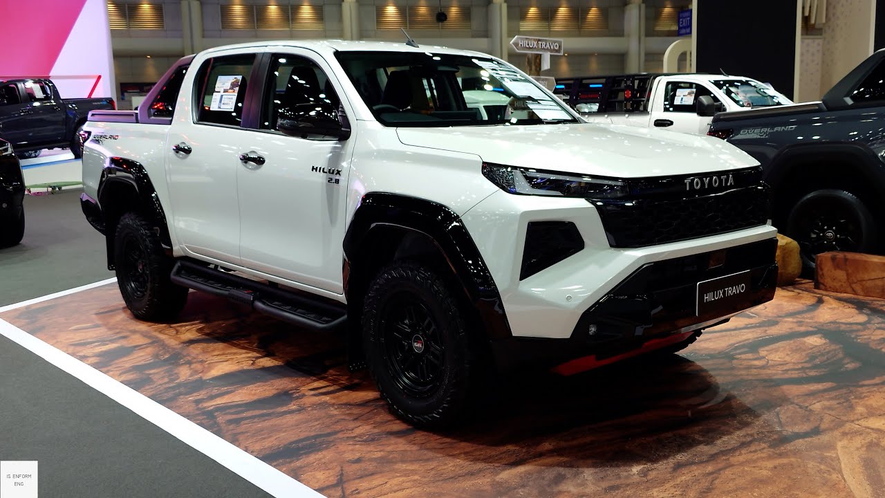 2026 Toyota Hilux GR Parts 2.8 Double Cab A/T / In-Depth Walkaround Exterior & Interior