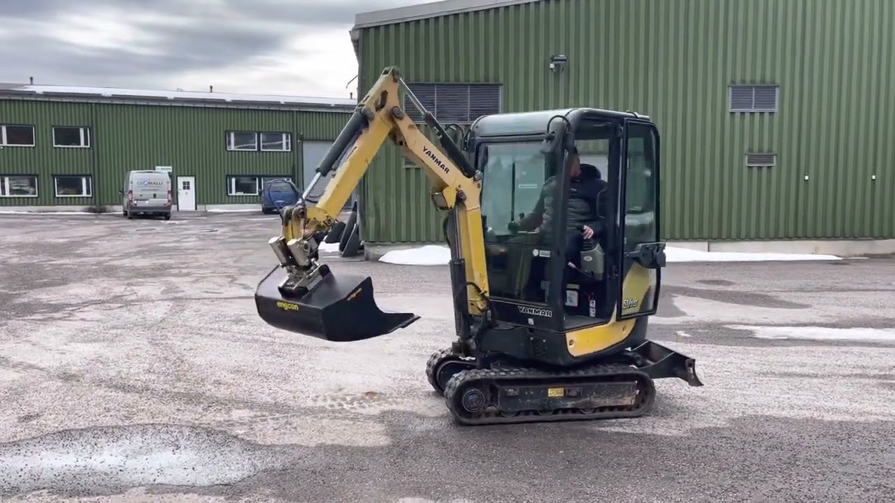 Yanmar sv16  New Tiltman and Engcon graining bucket