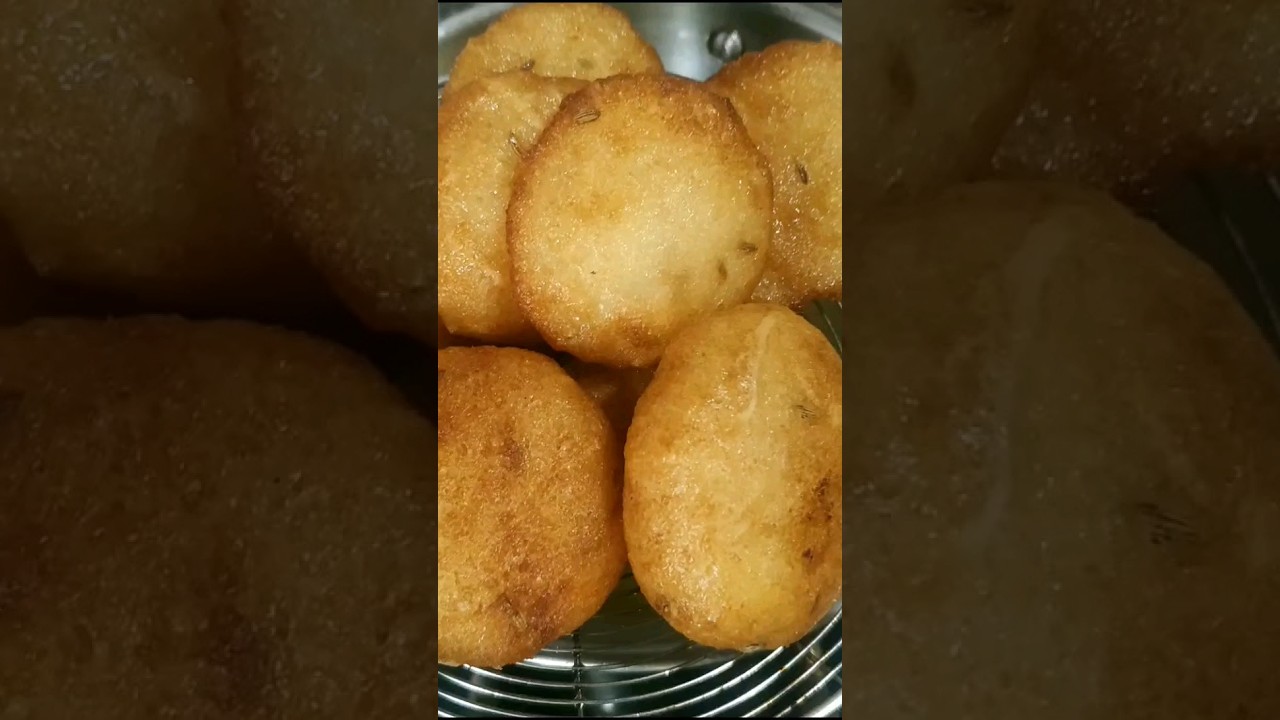 Odisha Famous Suji Kakara Pitha 