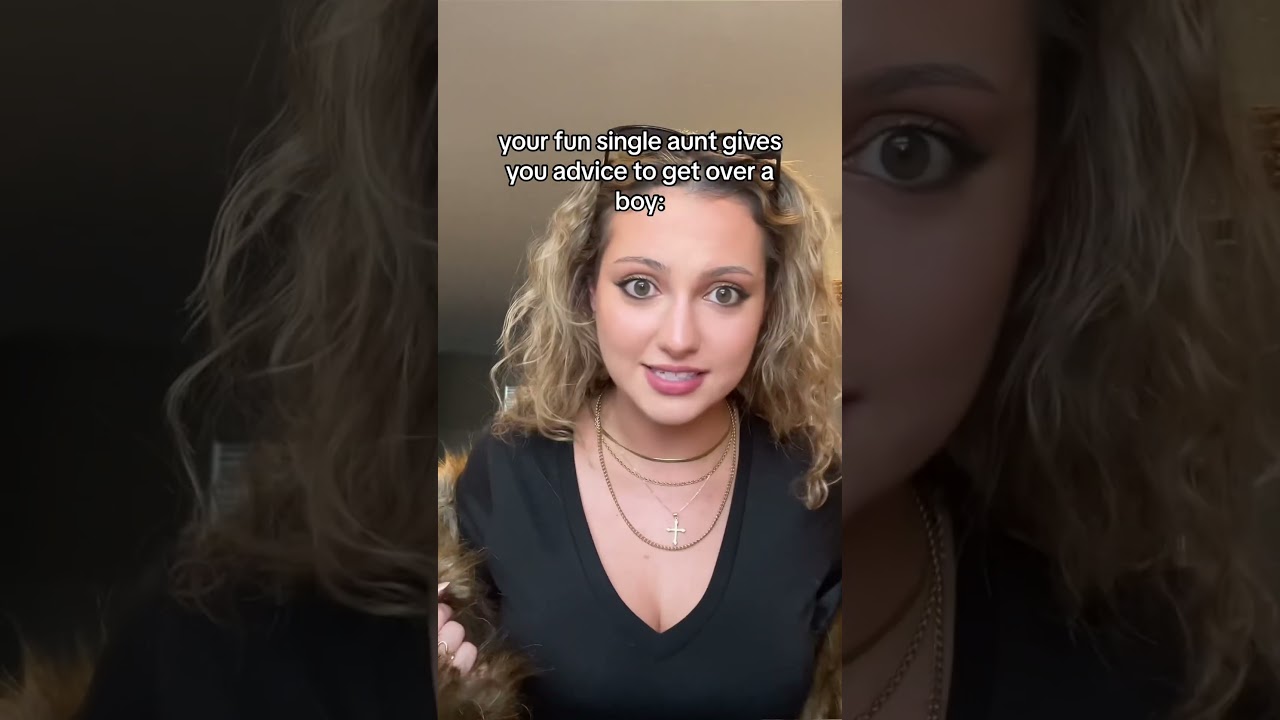Getting Advice from the Fun Single Aunt #shortvideo #relatable #funny #shorts #short #dating