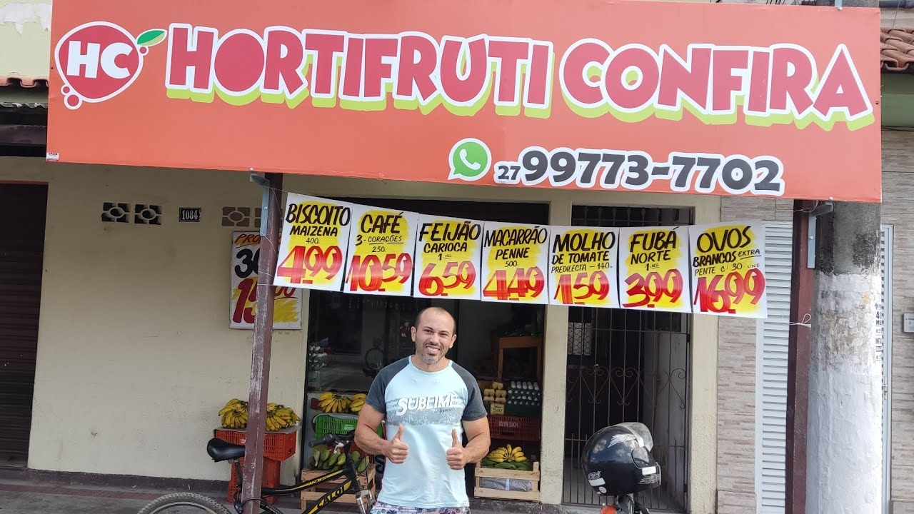 Ele vendeu sua moto pra montar seu comércio! e está indo muito bem 😃