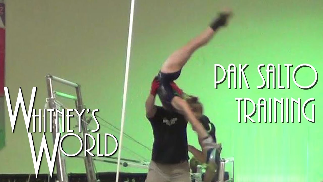 Pak Salto Training | Whitney on Bars