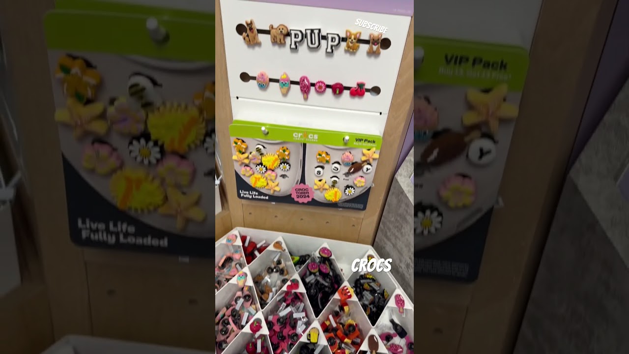 CROCS & JIBBITZ Collection Croctober at Crocs Outlet #crocs #crocsclogs #crocsjibbitz #crocsoutlet