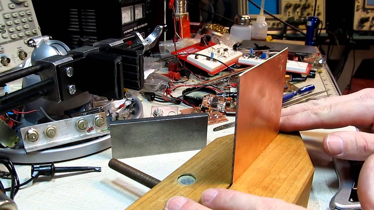 #129: How to cut circuit board PCB material - a couple of favorite methods I use...